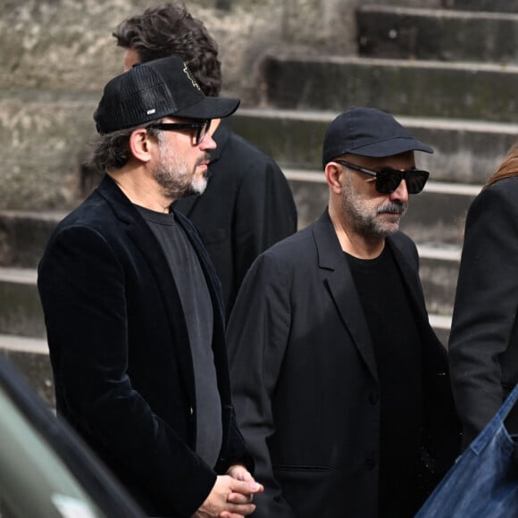 Vincent Perez, Marie Gillain, Marjolaine Rocher, Karine Silla - Arrivées aux obsèques de Jean-Yves Le Fur en l'église Saint-Roch à Paris, le 6 avril 2024. 