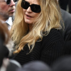Karen Mulder - Sortie des obsèques de Jean-Yves Le Fur en l'église Saint-Roch à Paris, le 6 avril 2024. 