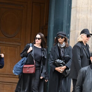 Marie Gillain et Karine Silla - Sortie des obsèques de Jean-Yves Le Fur en l'église Saint-Roch à Paris, le 6 avril 2024. 