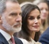 Et qui montre que le couple veut voir les choses avancer !
Le roi Felipe VI et la reine Letizia d'Espagne, lors de la remise des Prix nationaux du sport 2022 au Palais Royal El Pardo à Madrid, le 4 avril 2024. 