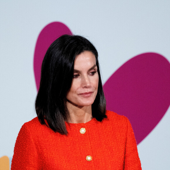 La reine Letizia d'Espagne préside la cérémonie de remise des bourses d'action sociale de la Fondation Mutua Madrileña pour les projets d'ONG à Madrid, Espagne, le 18 mars 2024. 