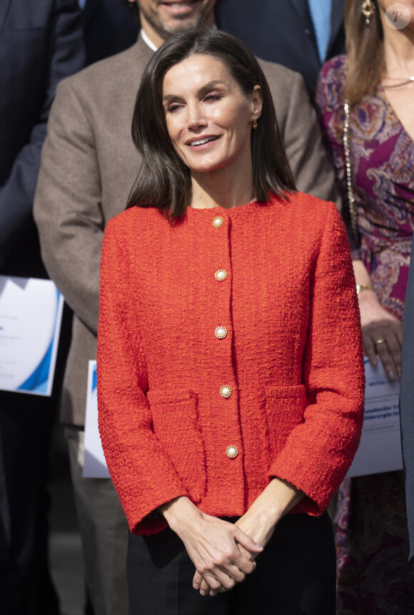La reine Letizia d'Espagne préside la cérémonie de remise des bourses d'action sociale de la Fondation Mutua Madrileña pour les projets d'ONG à Madrid, Espagne, le 18 mars 2024. 