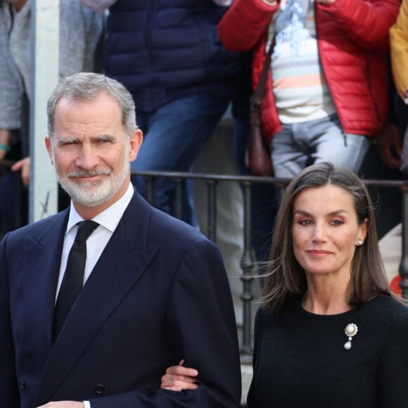 Le roi Felipe VI et la reine Letizia d'Espagne - Messe en hommage à Fernando Gómez-Acebo y Borbón, plus jeune fils de l'infante Pilar, à Madrid, le 8 avril 2024. 