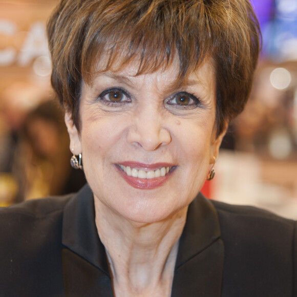 Catherine Laborde - 33ème Salon du Livre au Parc des expositions de la Porte de Versailles à Paris, le 17 mars 2016. © Perusseau/Bestimage 