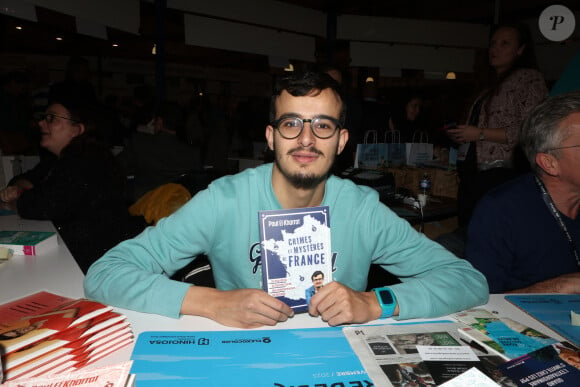 Paul El Kharrat lors de la 41ème Foire du Livre de Brive dans La Halle Brassens, à Brive-la-Gaillarde, France, le 10 novembre 2023. © Jean-Marc Lhomer/Bestimage