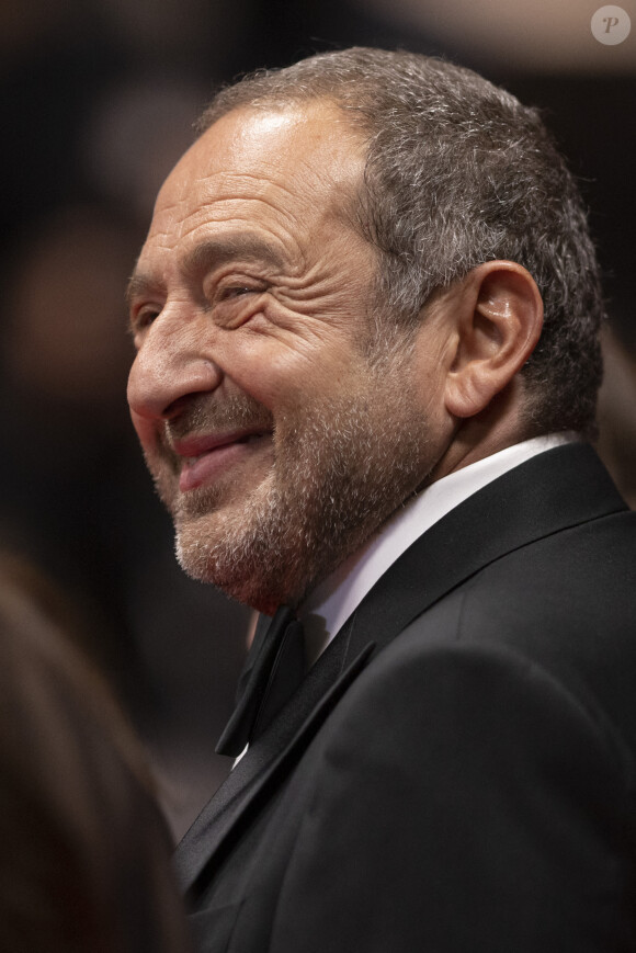 Patrick Timsit - Montée des marches du film " Frère et Soeur " lors du 75ème Festival International du Film de Cannes. Le 20 mai 2022 © Cyril Moreau / Bestimage 