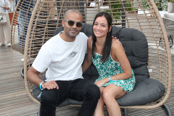 Exclusif - Tony Parker et sa compagne Alizé Lim - Célébrités aux Internationaux de France de Tennis de Roland Garros 2023 - Jour 15 à Paris le 11 Juin 2023. © Bertrand Rindoff / Bestimage