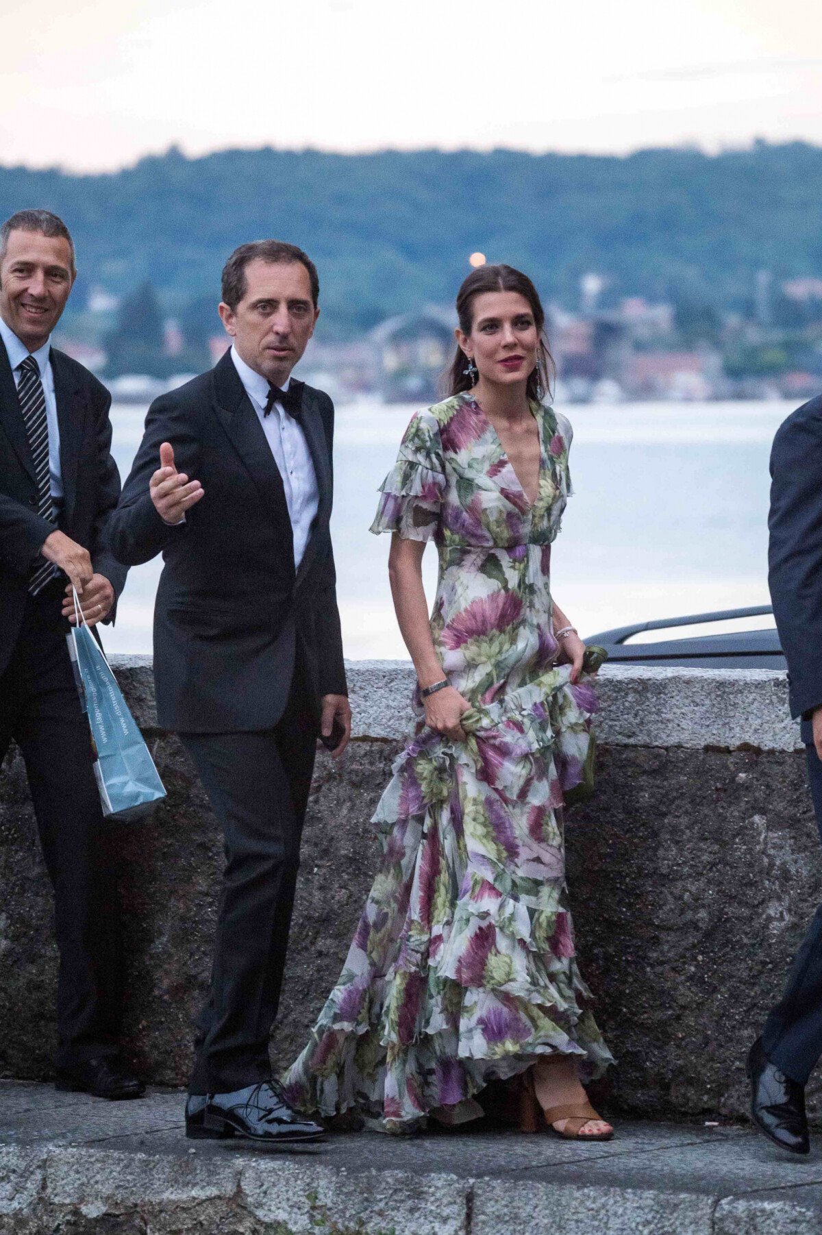 Gad Elmaleh et Charlotte Casiraghi : leur fils Raphaël, 10 ans, classé  grâce à sa maîtrise d'une pratique très peu connue - Purepeople