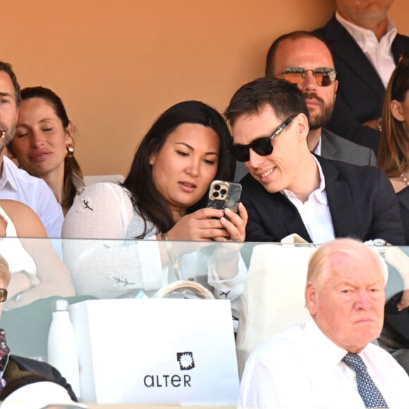 Ils étaient accompagnés de Marie, la femme de Louis Ducruet.
Pauline Ducruet, Marie et Louis Ducruet lors de la finale du Rolex Masters 1000 de Monte-Carlo à Roquebrune-Cap-Martin le 14 avril 2024. © Bruno Bebert / Bestimage