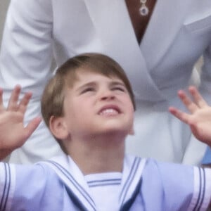 Le prince Louis sur le balcon du palais de Buckingham lors de la cérémonie des couleurs, dans le cadre des célébrations du jubilé de platine. Londres, Royaume-Uni, le 2 juin 2022. Photo par Doug Peters/EMPICS/PA Photos/ABACAPRESS.COM