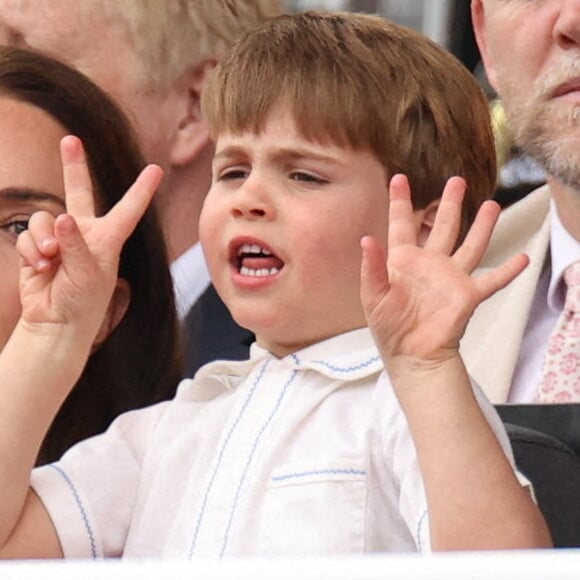 Le Prince Louis fête ses 6 ans ce 23 avril.
Le prince Louis de Cambridge lors du concours de beauté Platinum Pageant, le dernier jour des célébrations du Jubilé de Platine à Londres, Royaume-Uni. Photo par Stephen Lock / i-Images/ABACAPRESS.COM