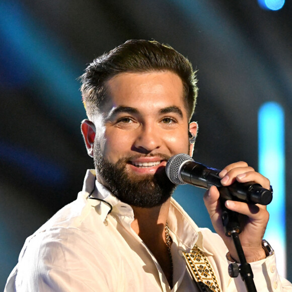 Info - Kendji Girac a été blessé par balle cette nuit sur une aire de gens du voyage à Biscarosse - Exclusif - No Tabloids - Kendji Girac - Enregistrement de l'émission "La Chanson de l'Année 2022" à Toulon, diffusée le 4 juin sur TF1. © Bruno Bebert / Bestimage 