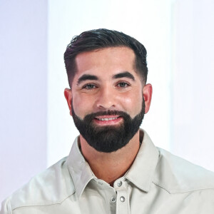 Kendji Girac lors de l'enregistrement de l'émission "Vivement Dimanche" au Studio Gabriel et diffusée le 30 octobre 2022 sur France 3. Photos du 16 octobre 2022. © Guillaume Gaffiot / Bestimage 