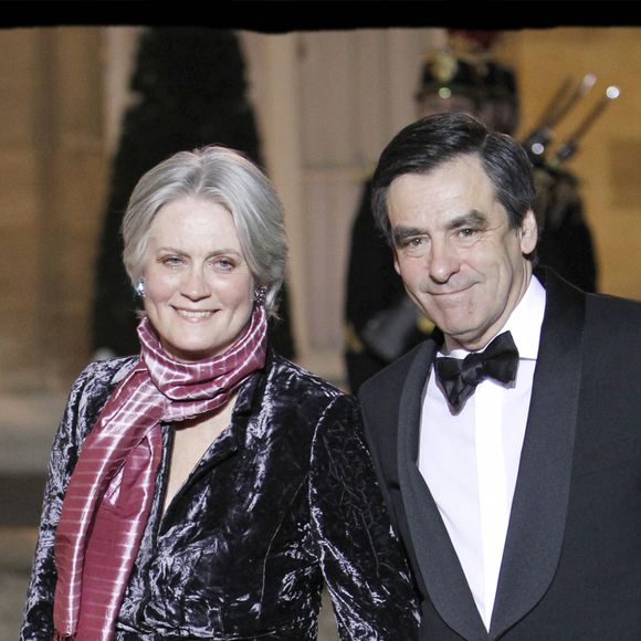 François Fillon et Penelope Fillon à l'Elysée pour le dîner d'Etat en l'honneur de l'ancien président Medvedev.
ALAIN GUIZARD / BESTIMAGE