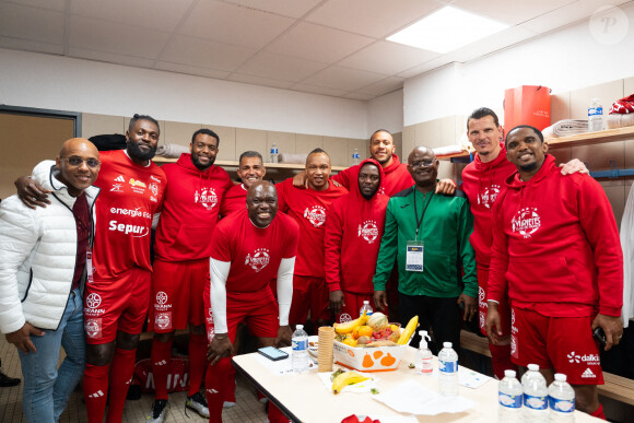 Match de football caritatif du Variétés club de France au profit de l'opération Pièces jaunes au stade Bernard Giroux à Plaisir, France, le 24 avril 2024. Le match a permis de récolter 57.500€. © Pierre Perusseau/Bestimage