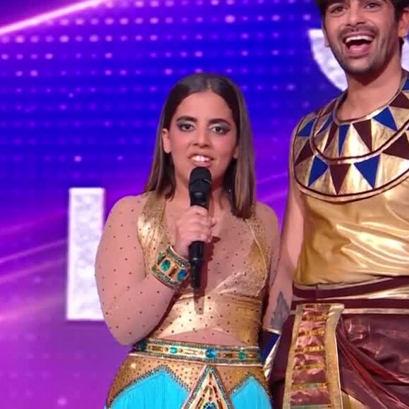 "L'acheteuse de l'émission Affaire conclue sur France 2, candidate de Danse avec les stars qui est sortie le 8 mars, serait venue vers Inès Reg après son élimination."
Inès Reg a été éliminée en demi-finale face à Nico Capone et Inès Vandamme dans l'émission Danse avec les stars sur TF1.

