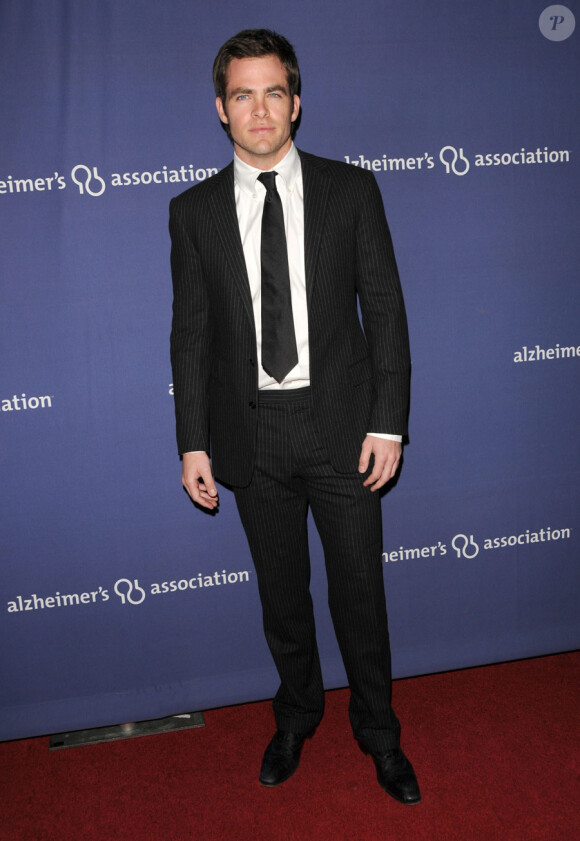 Chris Pine lors du gala de charité 'A Night at Sardi's' à Los Angeles le 18 mars 2010