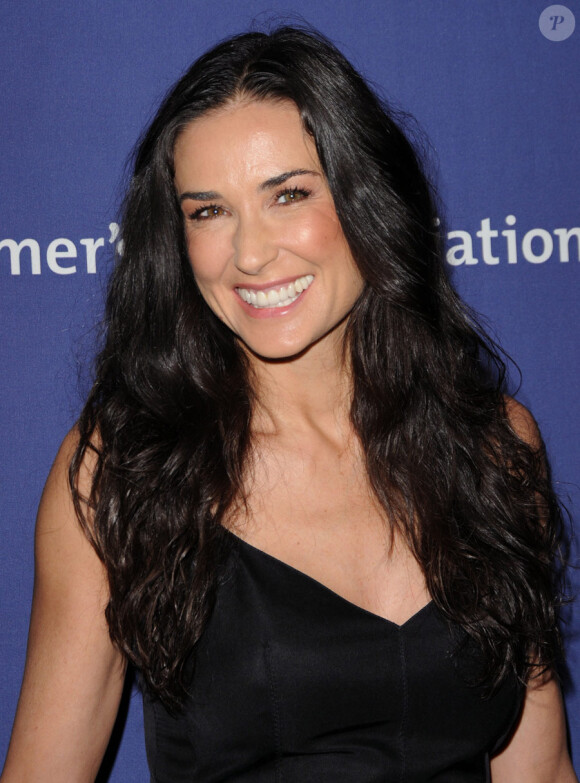 Demi Moore lors du gala de charité 'A Night at Sardi's' à Los Angeles le 18 mars 2010