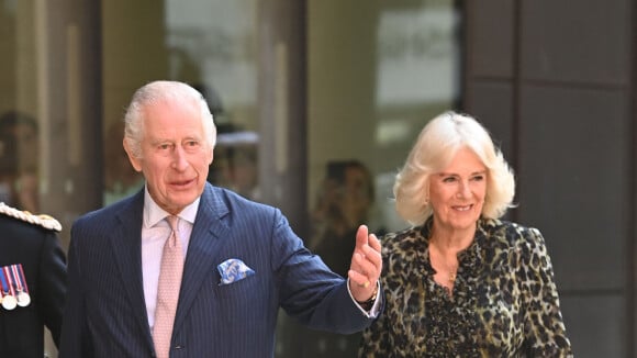 VIDEO Charles III de retour malgré le traitement : sourire et grande forme avec Camilla, le roi nage dans le bonheur !