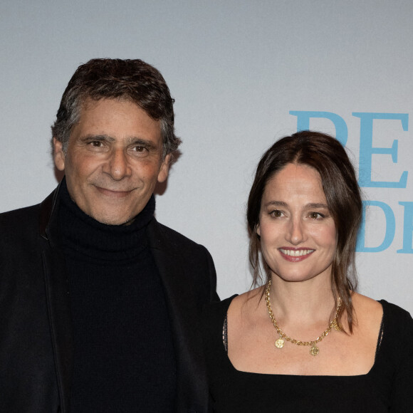 Pascal Elbe et Marie Gillain assistent à la première du film Le Petit Blond De La Casbah au Cinéma Publicis, le 08 novembre 2023 à Paris, France. Photo par David Niviere/ABACAPRESS.COM