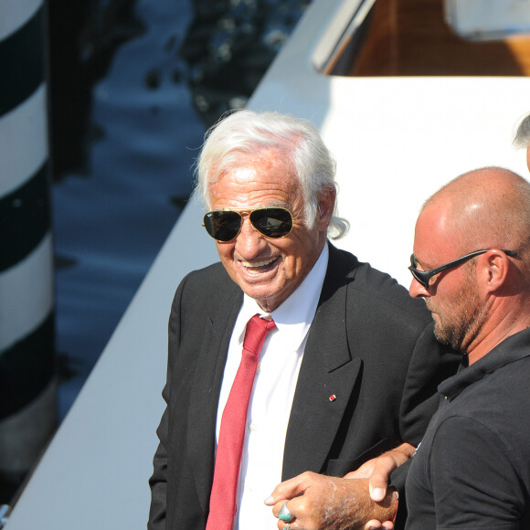 Jean-Paul Belmondo à son arrivée à l'hôtel Excelsior lors du 73ème Festival du Film de Venise, la Mostra. Le 8 septembre 2016 