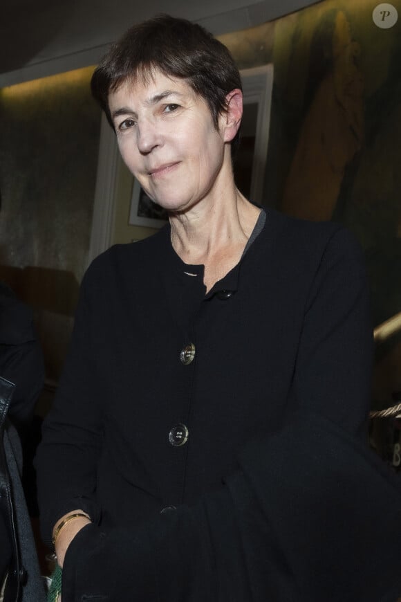 Christine Angot (prix Medicis 2021 pour son roman "Le Voyage dans l'Est" aux éditions Flammarion) lors du prix Médicis 2021 au restaurant La Méditerranée, à Paris, France, le 26 octobre 2021. © Jacques Tribeca/Bestimage 