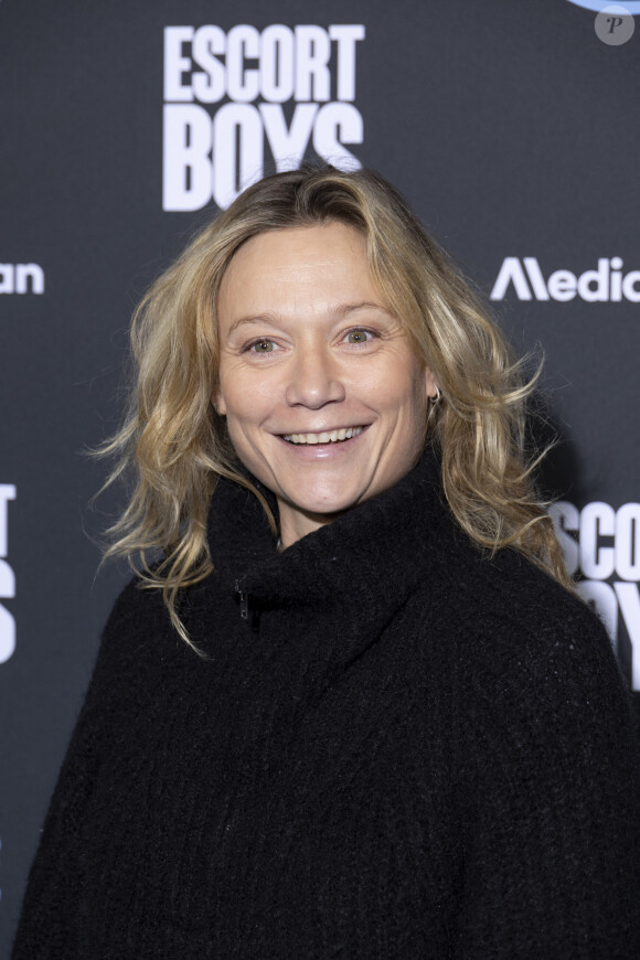 Caroline Vigneaux à la première de la série "Escort Boys" au cinéma UGC Ciné Cité Les Halles à Paris le 18 décembre 2023. © Cyril Moreau / Bestimage 