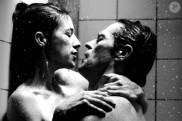 Des images d'Antichrist, première collaboration entre Lars von Trier et Charlotte Gainsbourg.