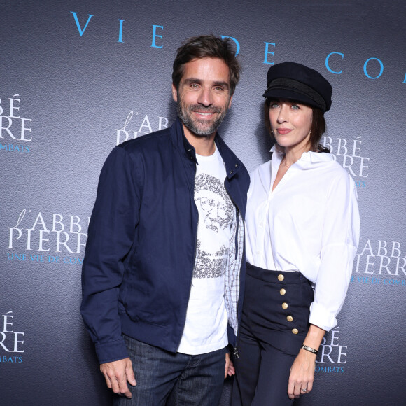 Arnaud Clément et Nolwenn Leroy lors de l'avant-première du film "L'Abbé Pierre - Une vie de combats" au cinéma UGC Normandie à Paris le 10 octobre 2023. © Denis Guignebourg / Bestimage 