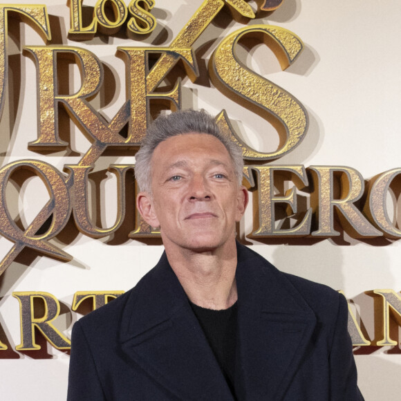 L'acteur n'a de cesse de complimenter sa douce dès lors qu'elle partage des clichés sur Instagram comme ce 10 mai 2024
Vincent Cassel - Première du film "Les Trois Mousquetaires : D'Artagnan" à Madrid. Le 12 avril 2023 
