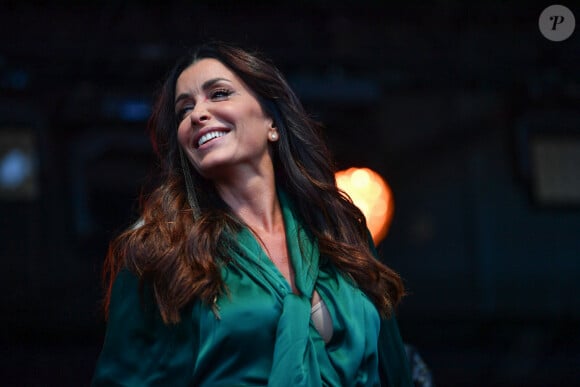 Jenifer se produit en direct lors du festival Paris Paradis à La Villette à Paris, le 17 septembre 2022. Photo par Christophe Meng/ABACAPRESS.COM