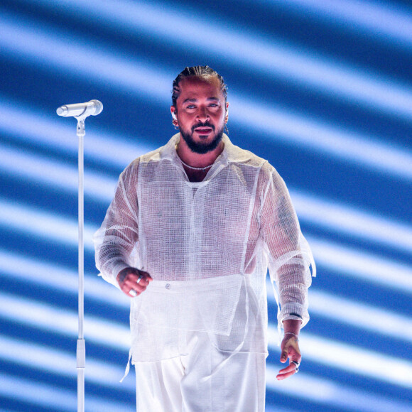 Mais la concurrence était rude pour la chanteuse, qui a dû se retrouver face à l'Eurovision et son ami Slimane...
Slimane représente la France avec la chanson "Mon amour" pendant la répétition pour la finale du Concours Eurovision de la chanson (ESC) 2024 dans l'arène de Malmö. Photo : Jens Bttner/DPA/ABACAPRESS.COM