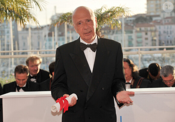 Info - Le producteur Alain Sarde accusé de violences sexuelles par 9 femmes - Alain Sarde (pour Jean-Luc Godard prix du jury pour "Adieu au langage") - Photocall de la remise des palmes du 67 ème Festival du film de Cannes – Cannes le 24 mai 2014. 