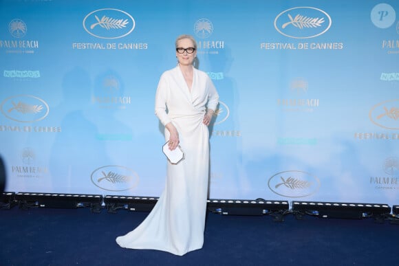 Meryl Streep - Photocall du dîner d'ouverture du 77ème Festival International du Film de Cannes, au Carlton. Le 14 mai 2024 © Borde-Jacovides-Moreau / Bestimage 