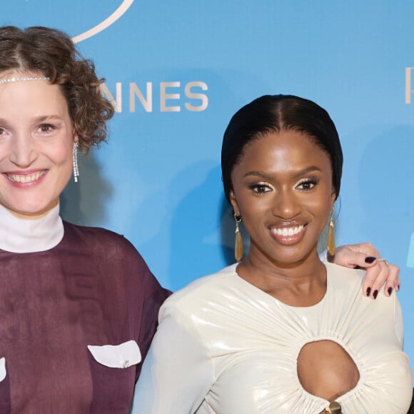 Xavier Dolan, Vicky Krieps, Maïmouna Doucouré, Asmae El Moudir - Photocall du dîner d'ouverture du 77ème Festival International du Film de Cannes, au Carlton. Le 14 mai 2024 © Borde-Jacovides-Moreau / Bestimage 