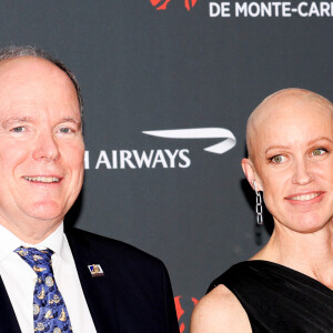 Le prince Albert II de Monaco et Jeanette Larsson sur le tapis rouge du photocall de la cérémonie d'ouverture du 62ème Festival de Télévision de Monte-Carlo, à Monaco, le 16 juin 2023. © Claudia Albuquerque/BestImage 