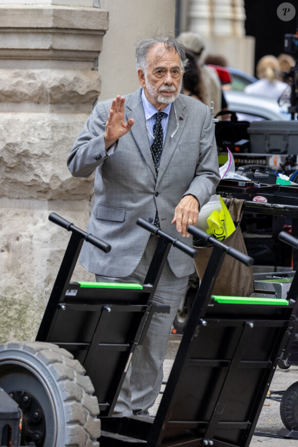 Sur le tournage de "Megalopolis".
Exclusif - Shia Labeouf et Nathalie Emmanuel sur le tournage du film de Francis Ford Coppola "Megalopolis" à Atlanta, le 7 novembre 2022. 