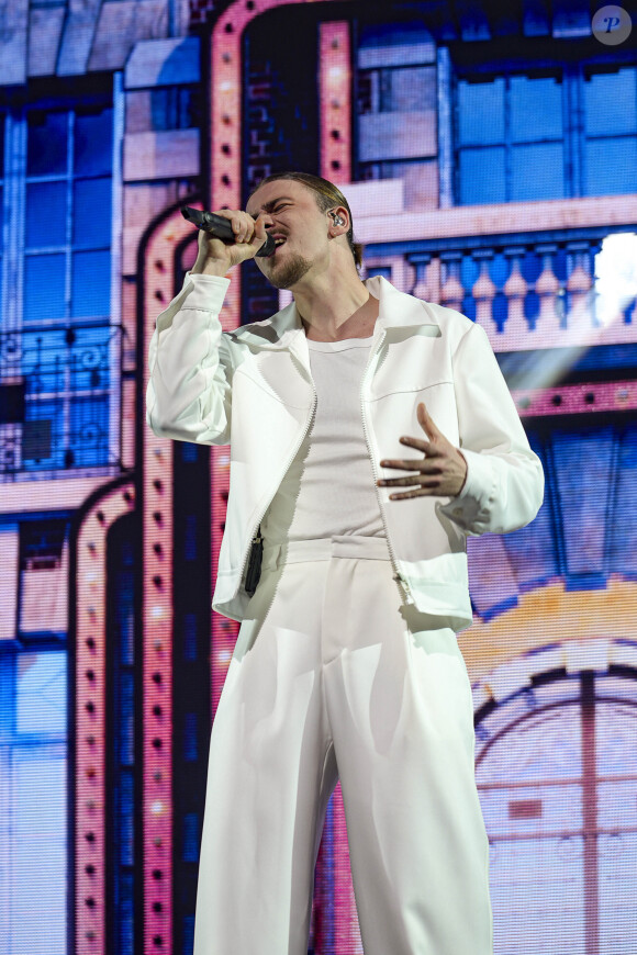 Pierre Garnier lors du concert de la Star Academy à Lyon, France, le 15 mars 2024. © Sandrine Thesillat/Panoramic/Bestimage 