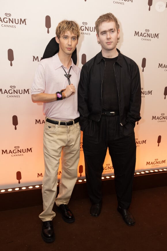 Mura Masa, Troye Sivan - Soirée sur la plage Magnum lors du 77ème Festival International du Film de Cannes, France, le 16 mai 2024. © Jeremy Melloul / Magnum Cannes via Bestimage   