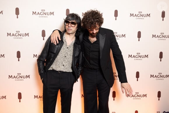 Justice - Soirée sur la plage Magnum lors du 77ème Festival International du Film de Cannes, France, le 16 mai 2024. © Jeremy Melloul / Magnum Cannes via Bestimage   