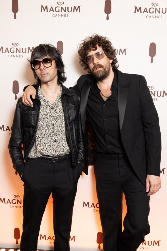 Justice - Soirée sur la plage Magnum lors du 77ème Festival International du Film de Cannes, France, le 16 mai 2024. © Jeremy Melloul / Magnum Cannes via Bestimage   