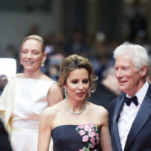 Alejandra Silva et son mari Richard Gere - Montée des marches du film "Oh, Canada" lors du 77ème Festival International du Film de Cannes, au Palais des Festivals à Cannes. Le 17 mai 2024 © Jacovides-Moreau / Bestimage