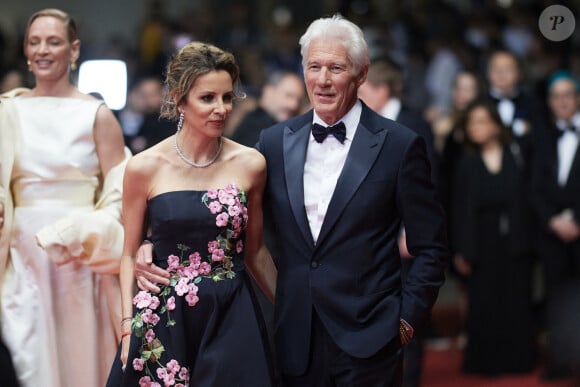 Alejandra Silva et son mari Richard Gere - Montée des marches du film "Oh, Canada" lors du 77ème Festival International du Film de Cannes au Palais des Festivals à Cannes. Le 17 mai 2024 © Jacovides-Moreau / Bestimage