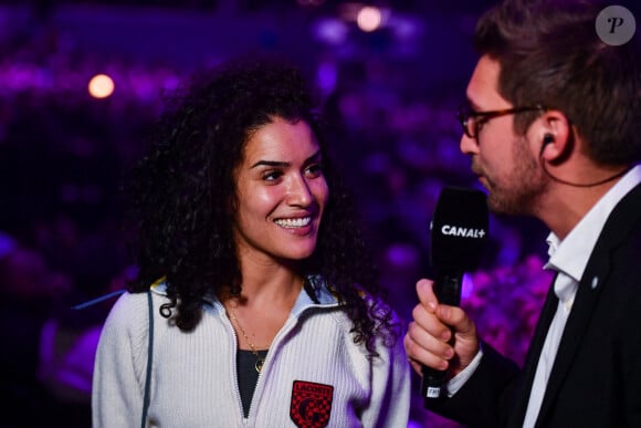 Mais malheureusement pour l'actrice, l'homme auquel elle était fiancée est mort dans de tragiques circonstances.
Sabrina Ouazani de France lors de l'Ares Fighting Championship, ARES 10 au Dôme de Paris - Palais des Sports le 8 décembre 2022 à Paris. Franco Arland/Icon Sport/ABACAPRESS.COM