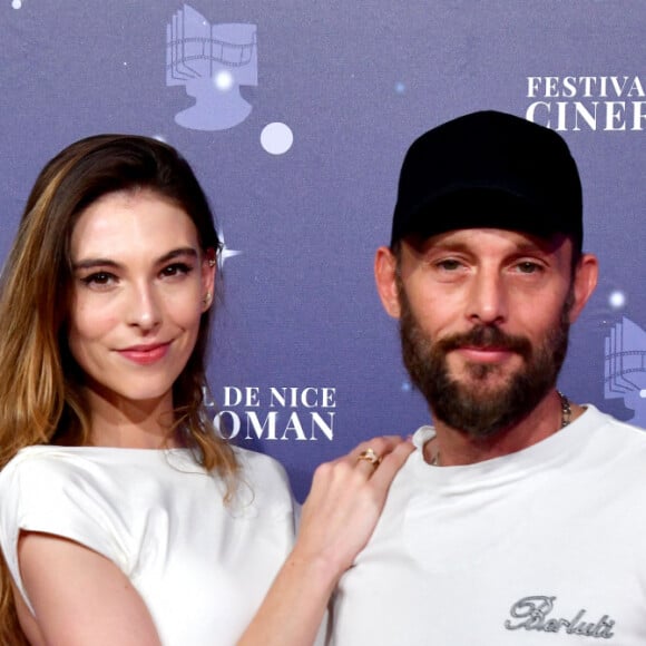 Nicolas Duvauchelle et sa compagne Anne-Charlotte - 3ème soirée de la 5ème édition du festival CinéRoman au cinéma Pathé Gare du Sud à Nice le 5 octobre 2023. © Bruno Bebert/Bestimage