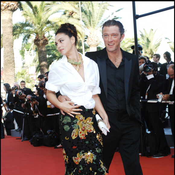 Archive - Vincent Cassel et Monica Belluci - Montée des marches du film "Indigènes", 59e Festival de Cannes en 2006.