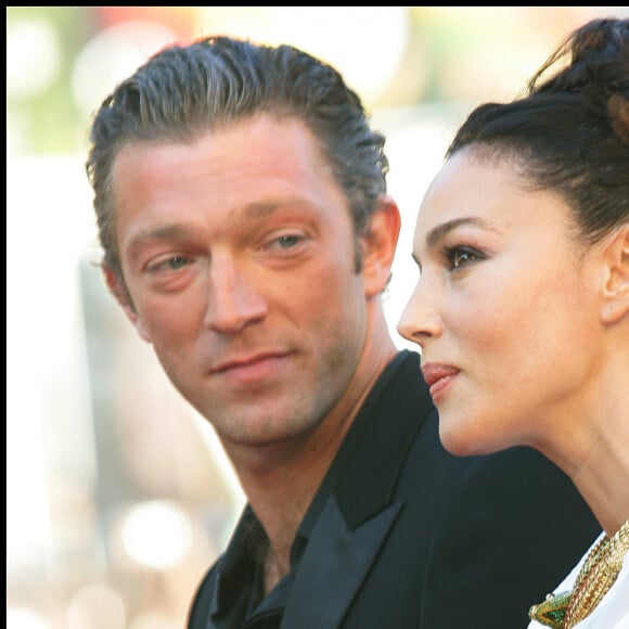 Archive - Vincent Cassel et Monica Belluci - Montée des marches du film "Indigènes", 59e Festival de Cannes en 2006.