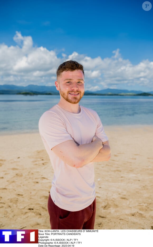 Il s'agit de Ricky qui a été éliminé de "Koh-Lanta, Les Chasseurs d'immunité".
Ricky, candidat de "Koh-Lanta", sur TF1