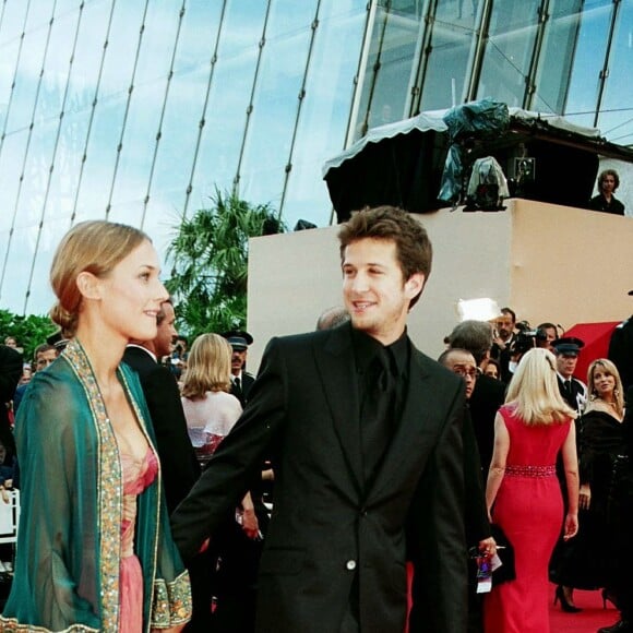 Guillaume Canet et Diane Kruger - Montée des marches du film "Punch Drunk Love" au 55e Festival du film à Cannes le 20 mai 2002