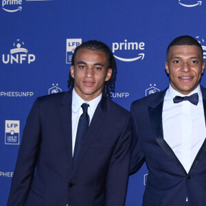 Ethan Mbappé, Kylian Mbappé et Wilfried Mbappé Photocall de la 32ème cérémonie des "Trophées UNFP du football" au Pavillon d'Armenonville à Paris, le 13 mai 2024.